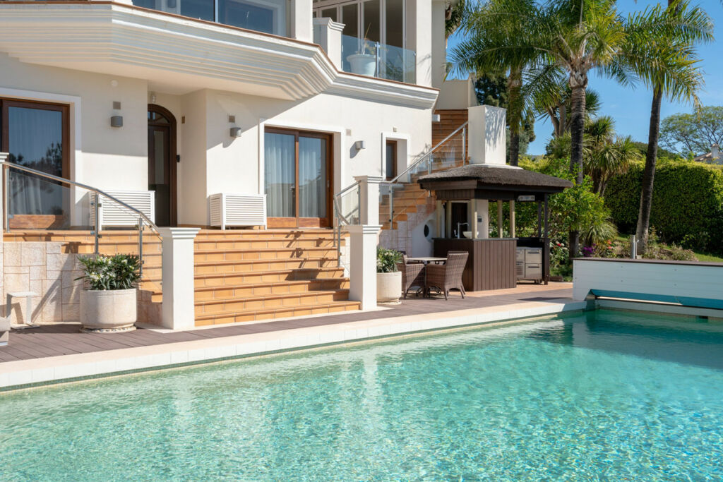 Detached Villa Hacienda Las Chapas Málaga - image 19