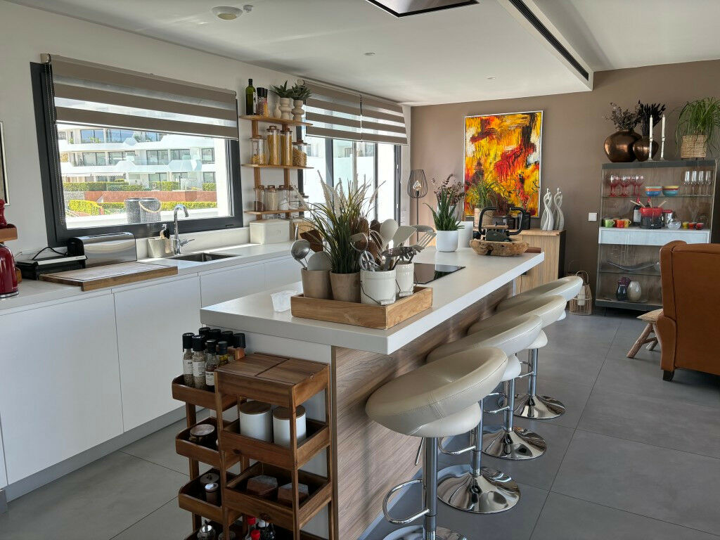 Penthouse Higueron Málaga - image 19