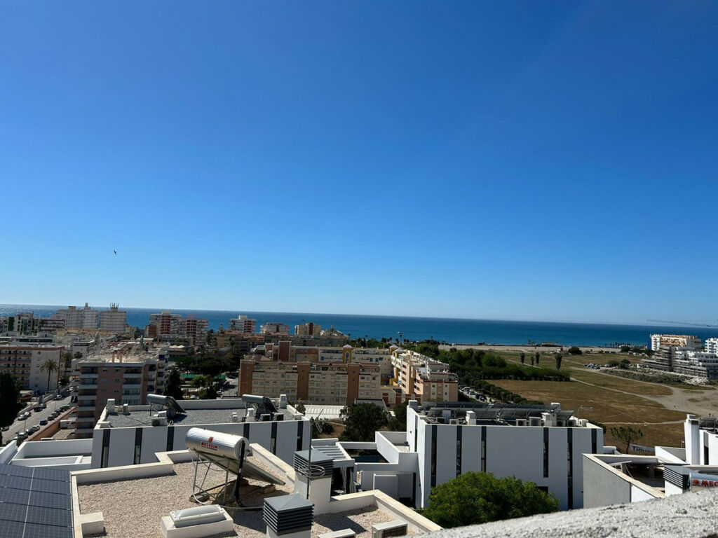 Semi-Detached House Torre del Mar Málaga - image 3