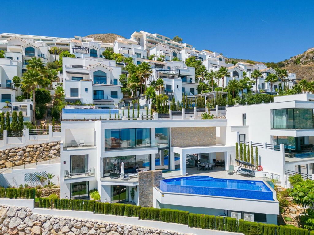 Detached Villa Benalmadena Costa Málaga - image 2