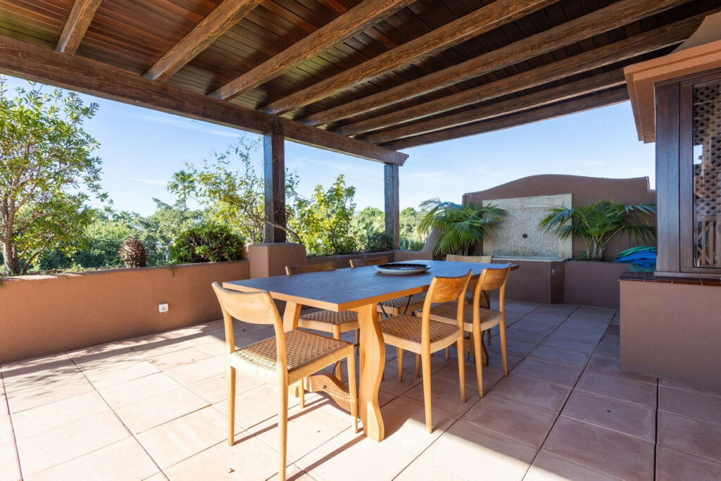 Penthouse Guadalmina Baja Málaga - image 20