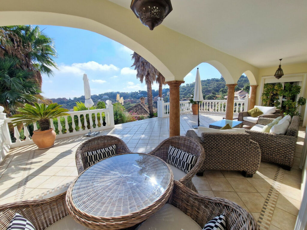 Detached Villa La Mairena Málaga - image 20