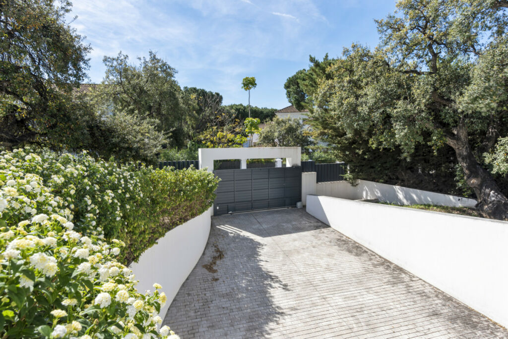 Detached Villa Las Chapas Málaga - image 20