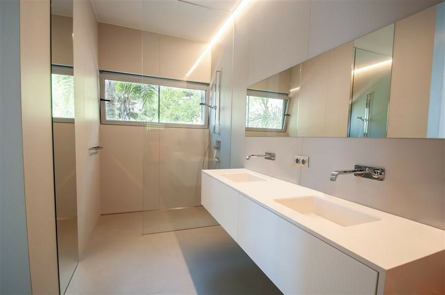 Detached Villa Calpe Alicante - image 20
