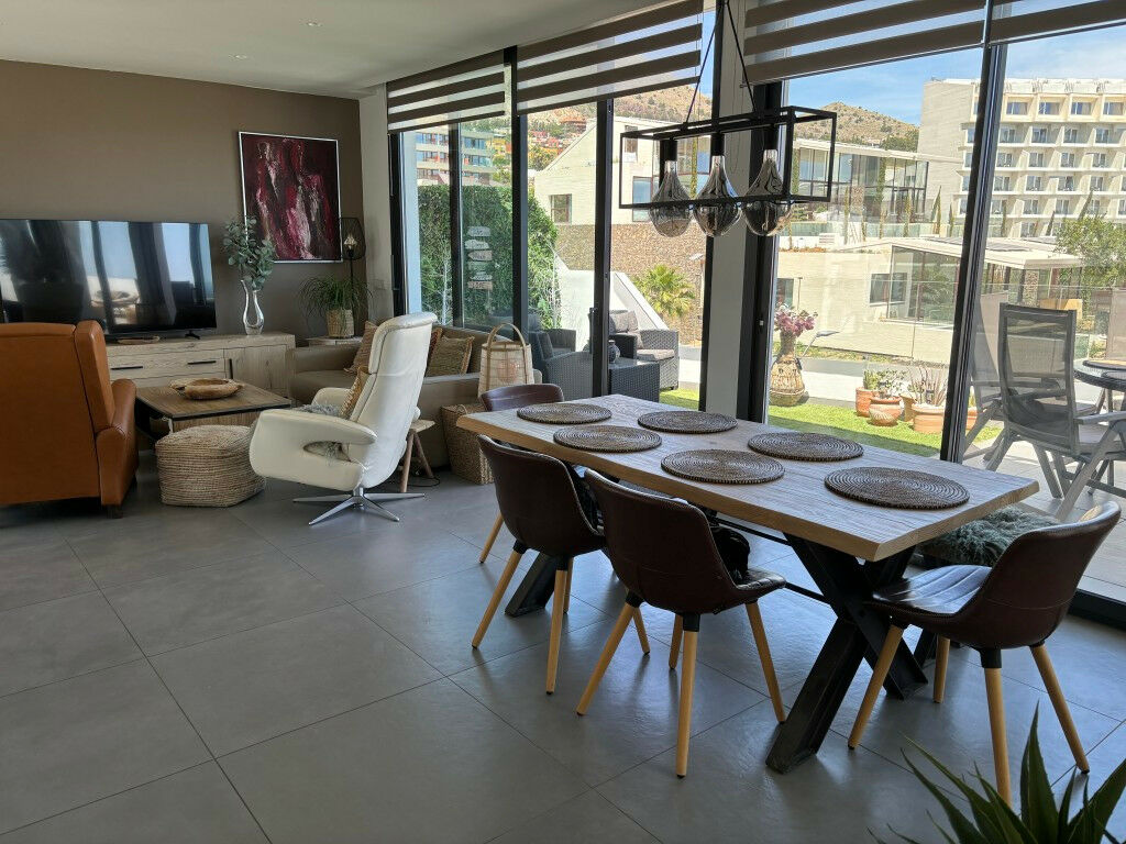 Penthouse Higueron Málaga - image 21
