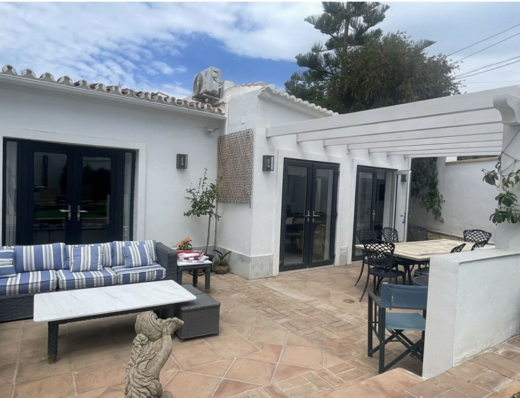 Detached Villa San Pedro de Alcántara Málaga - image 21
