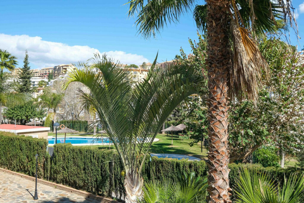 Semi-Detached House Riviera del Sol Málaga - image 21