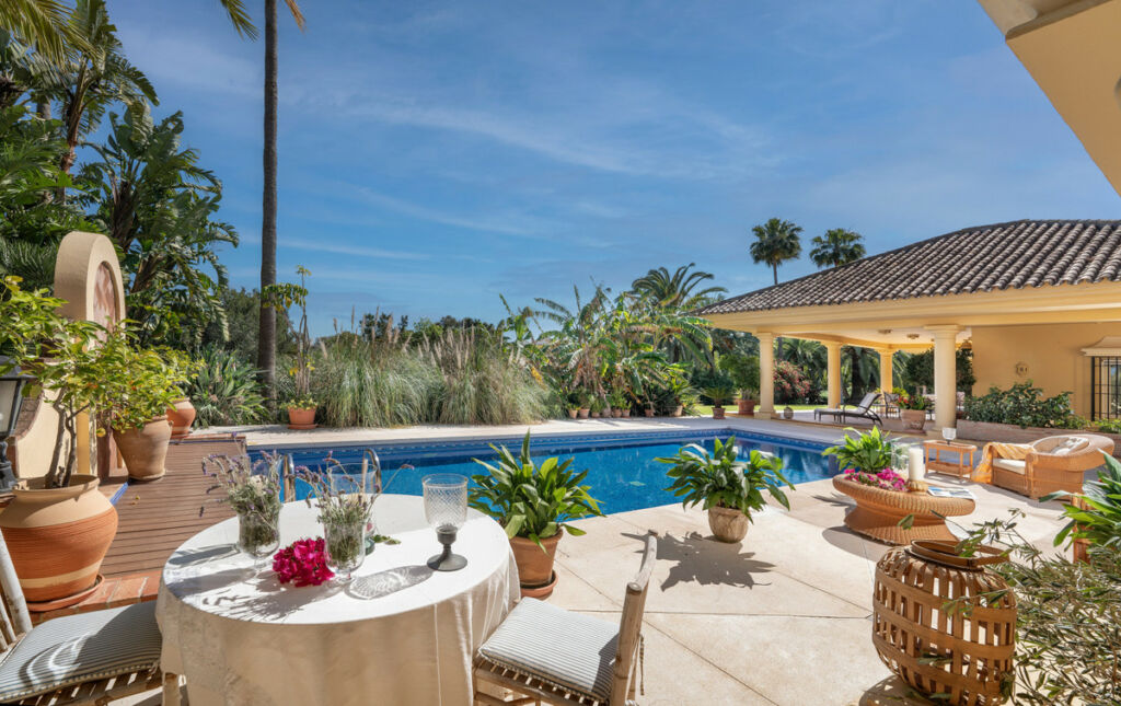Detached Villa Sotogrande Alto Cádiz - image 22