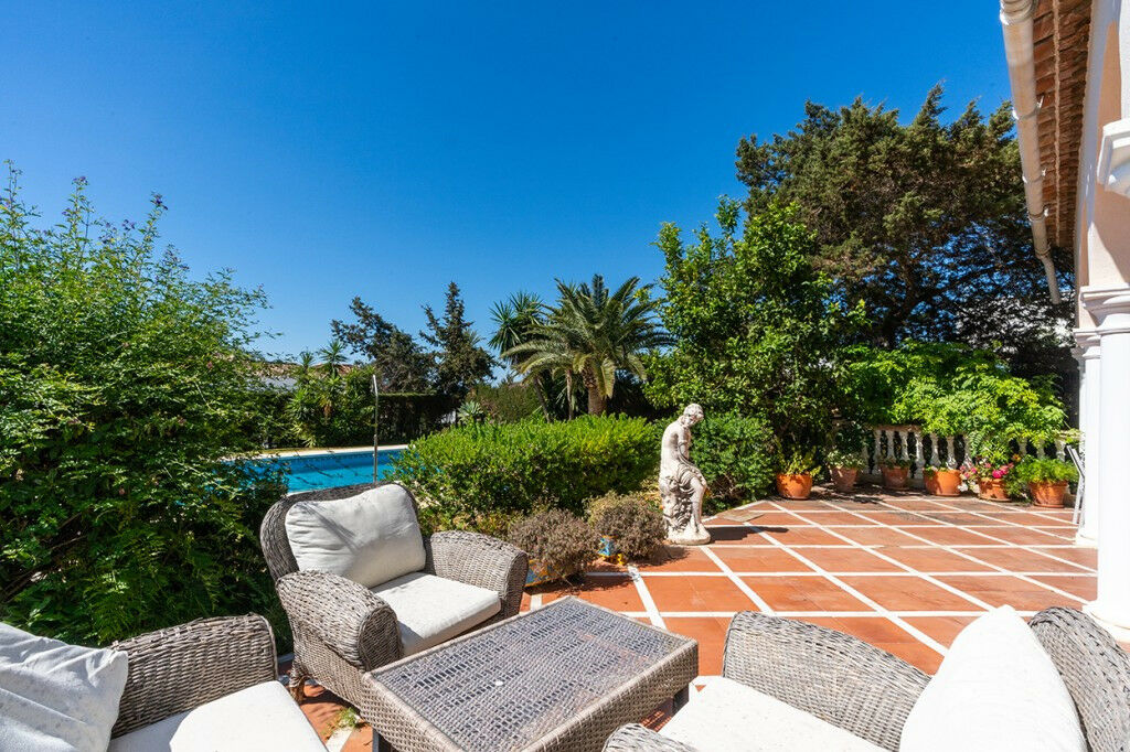 Detached Villa Marbesa Málaga - image 23