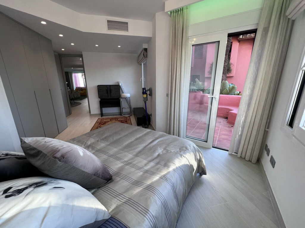 Penthouse Duplex New Golden Mile Málaga - image 23
