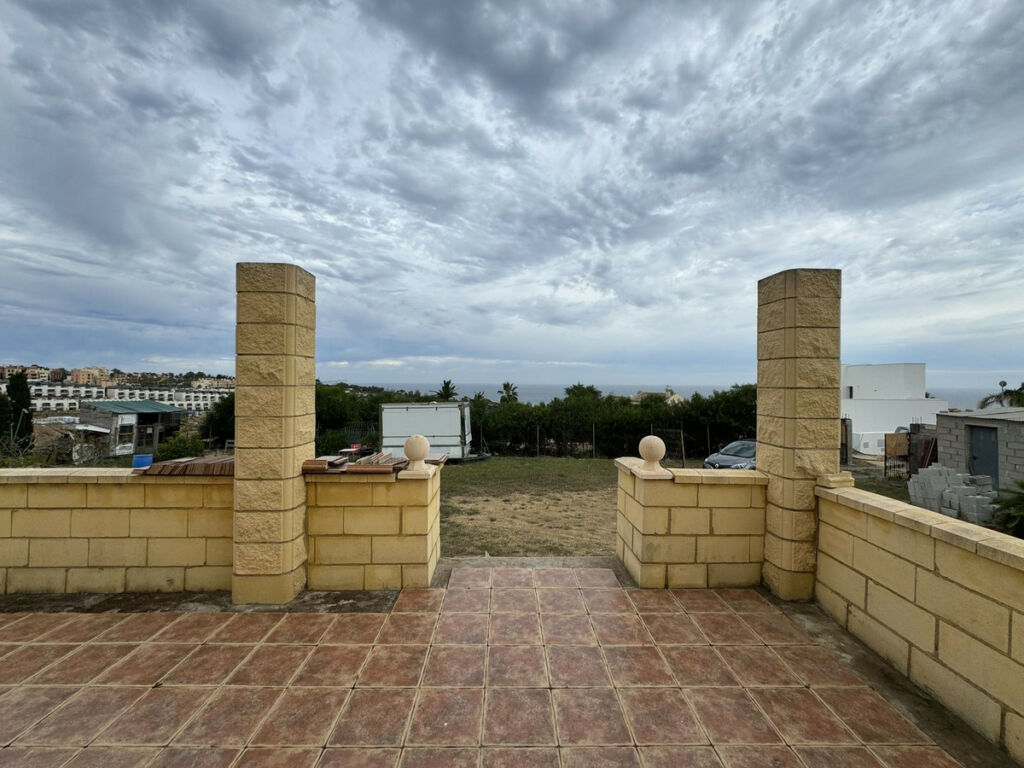 Detached Villa Sotogrande Cádiz - image 24