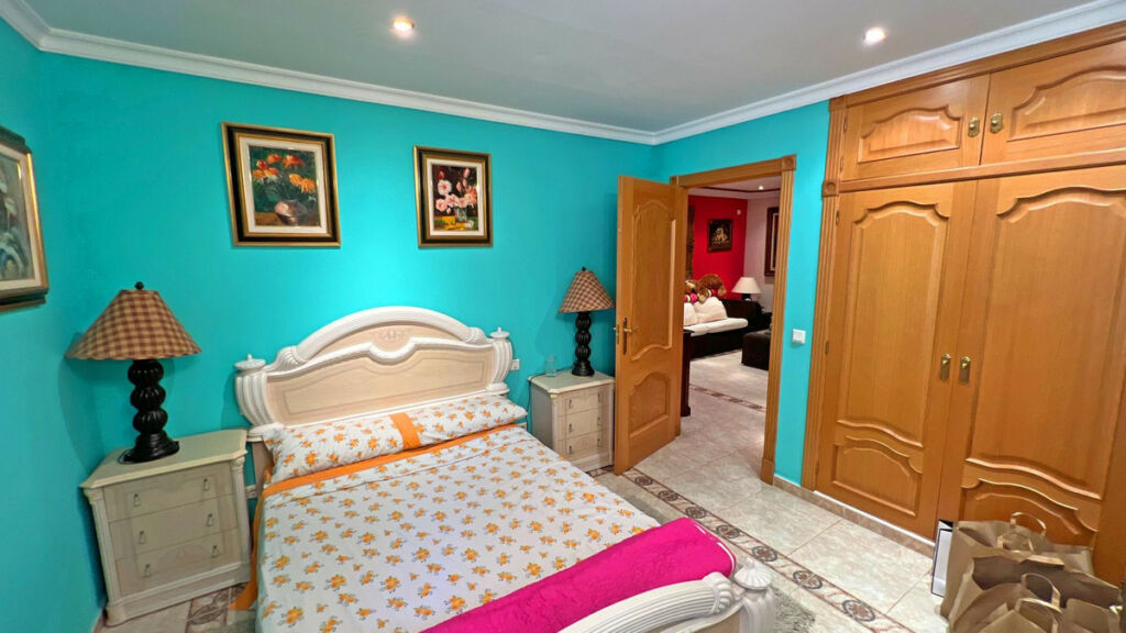 Detached Villa Reserva de Marbella Málaga - image 24