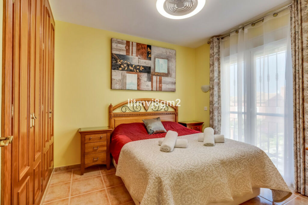 Townhouse Calahonda Málaga - image 25