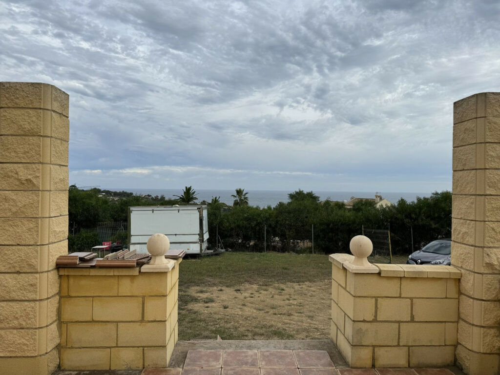 Detached Villa Sotogrande Cádiz - image 25