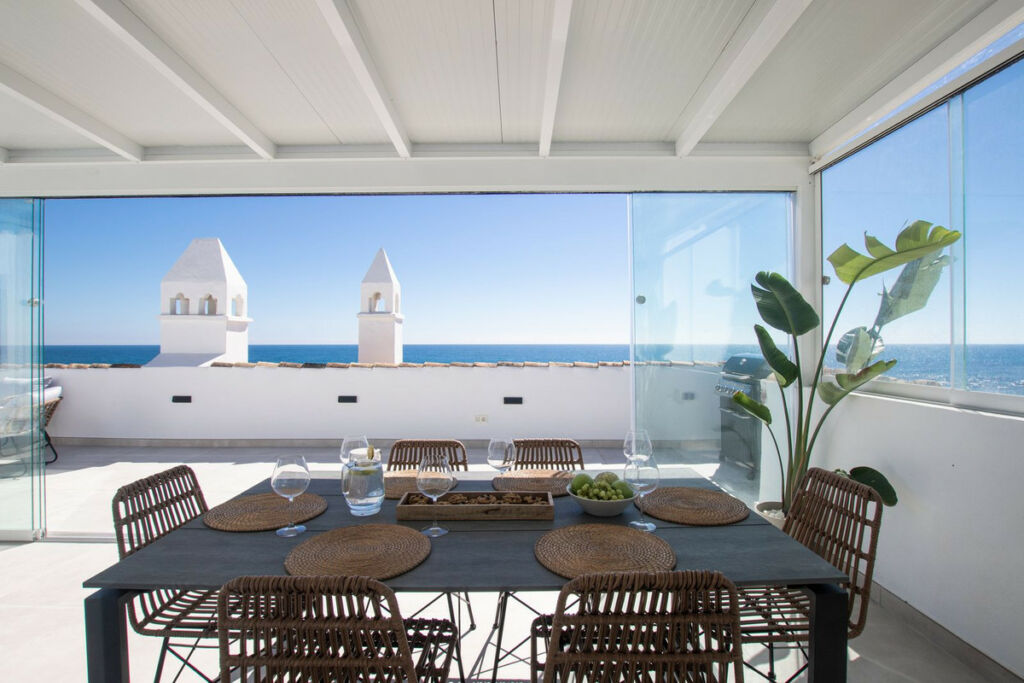 Penthouse Calahonda Málaga - image 25