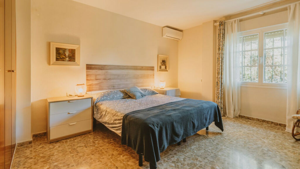 Detached Villa Marbella Málaga - image 26