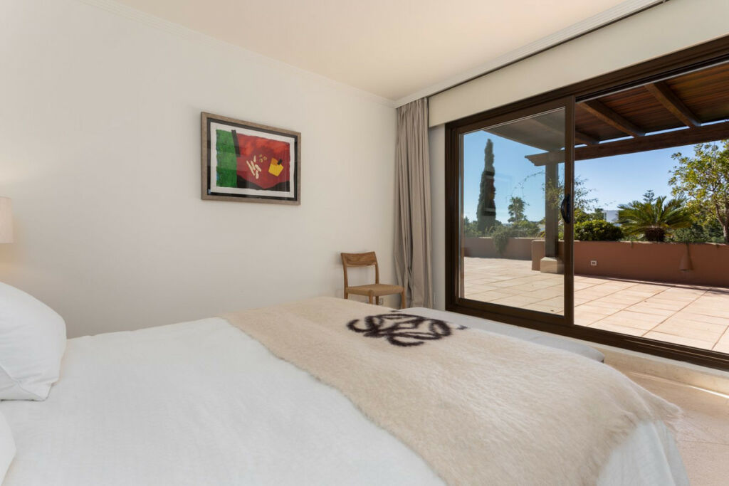 Penthouse Guadalmina Baja Málaga - image 27