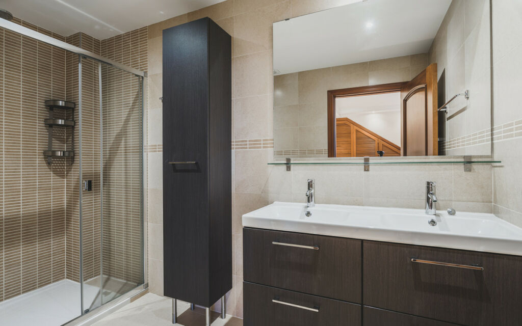Detached Villa Estepona Málaga - image 28