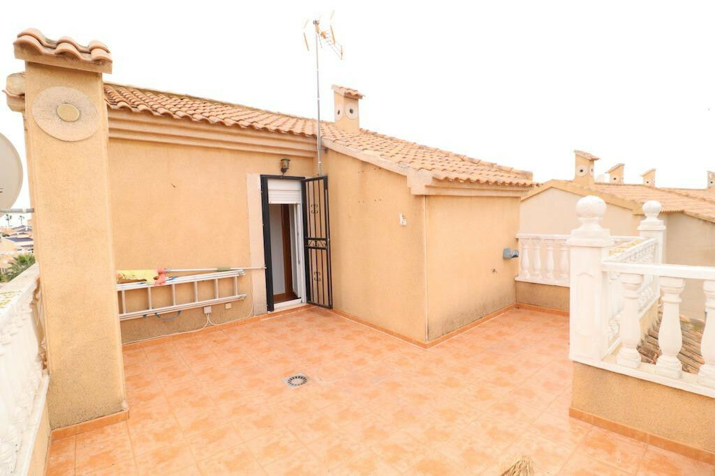 Detached Villa Los Altos Alicante - image 28