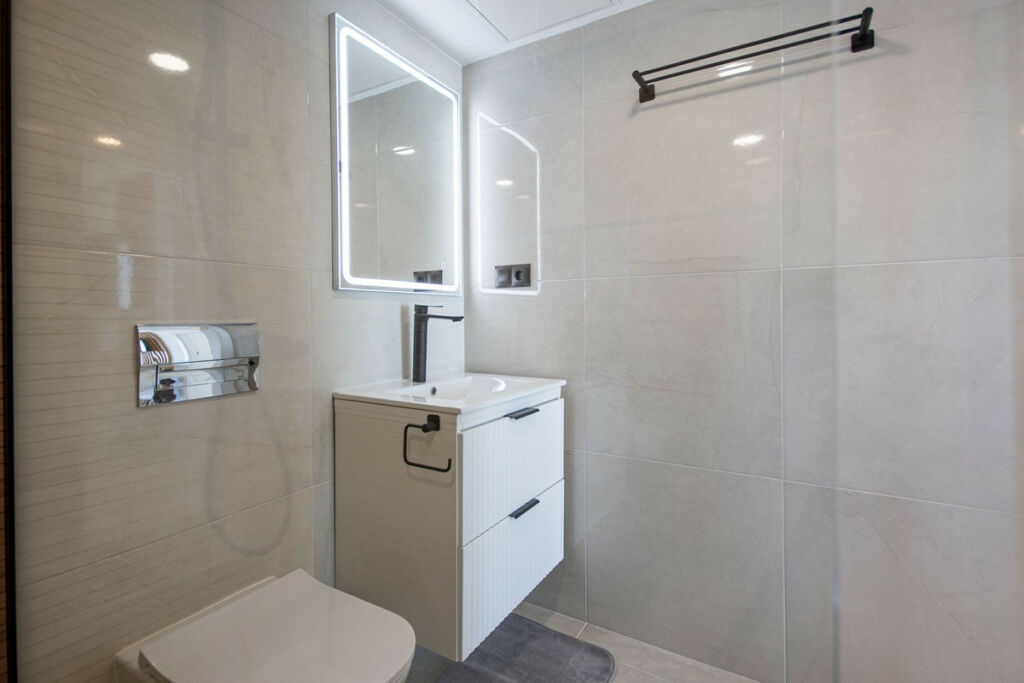 Penthouse Calahonda Málaga - image 28
