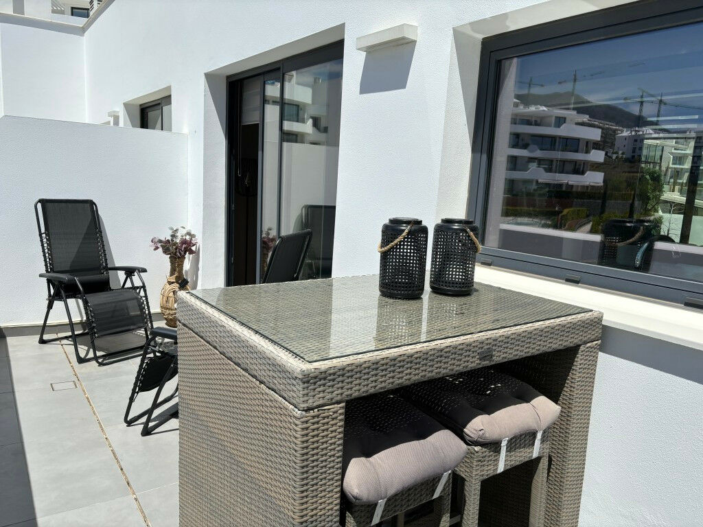 Penthouse Higueron Málaga - image 28