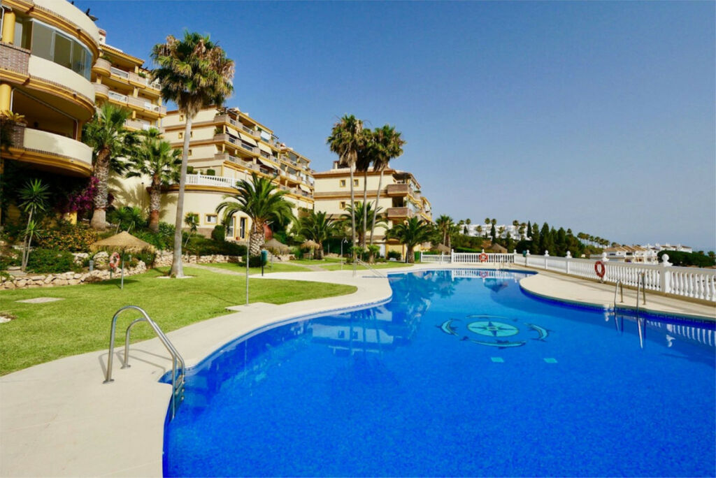 Ground Floor Apartment Calahonda Málaga - image 28