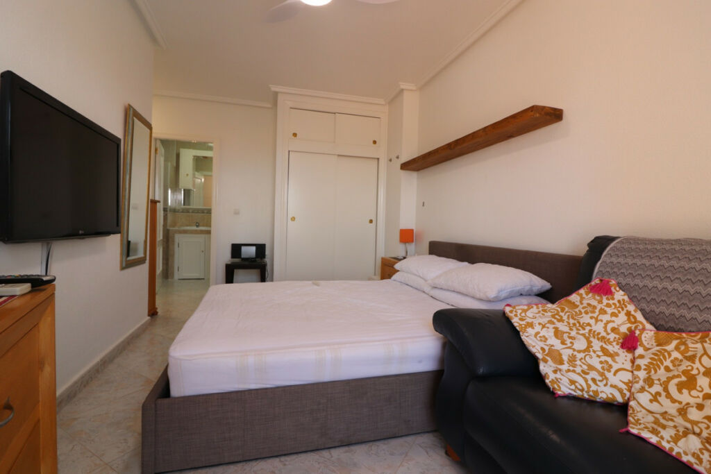 Detached Villa Algorfa Alicante - image 32