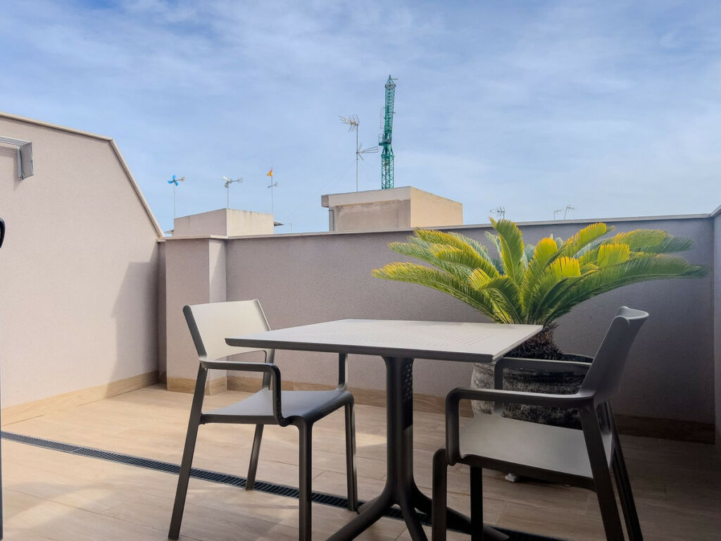 Top Floor Apartment Torrevieja Alicante - image 29