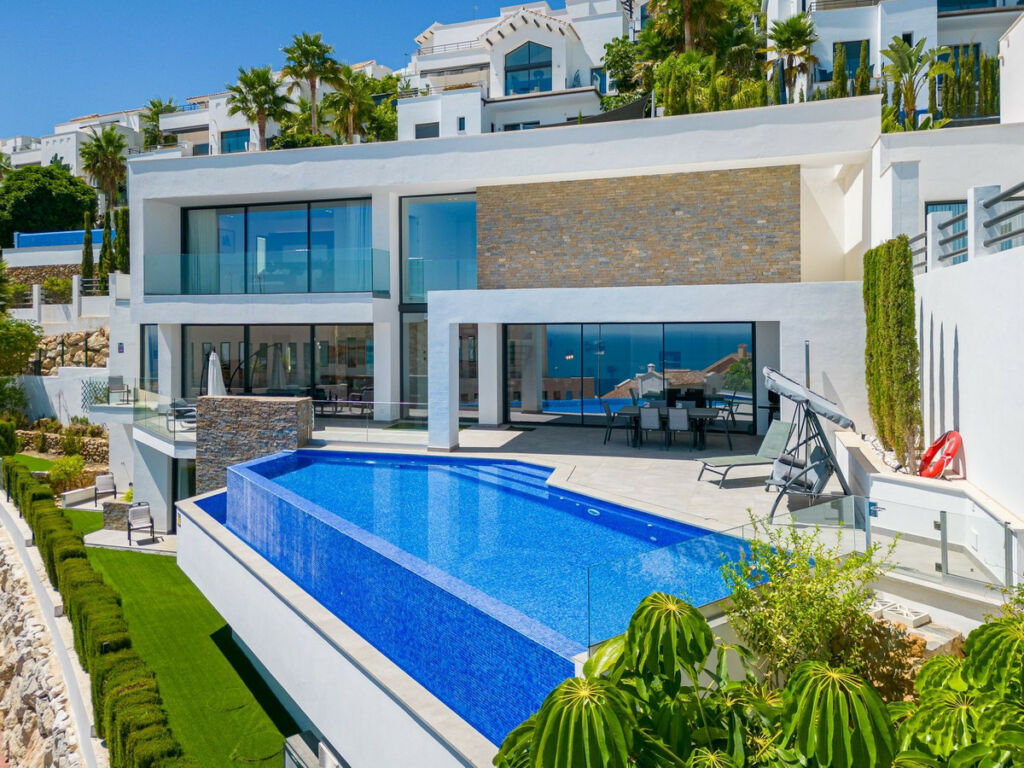 Detached Villa Benalmadena Costa Málaga - image 3
