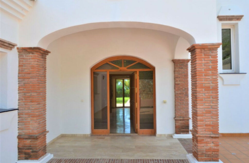 Detached Villa Mijas Málaga - image 5