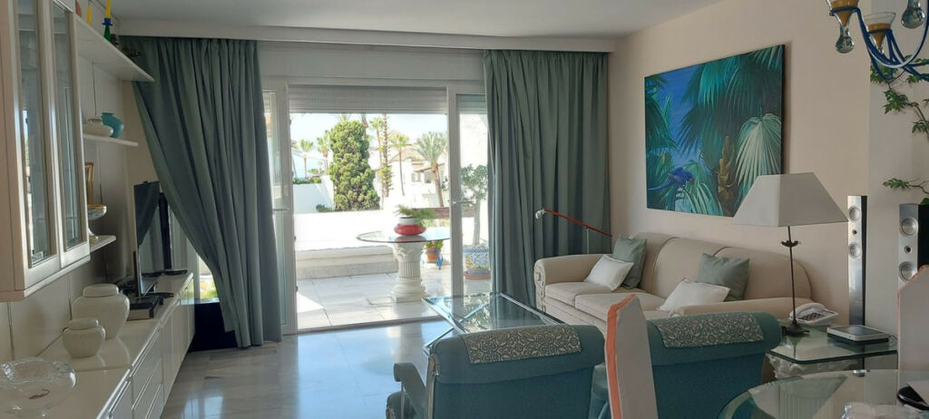 Penthouse Estepona Málaga - image 3