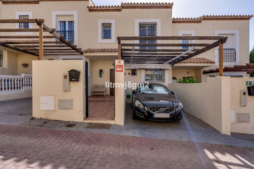 Townhouse Calahonda Málaga - image 31