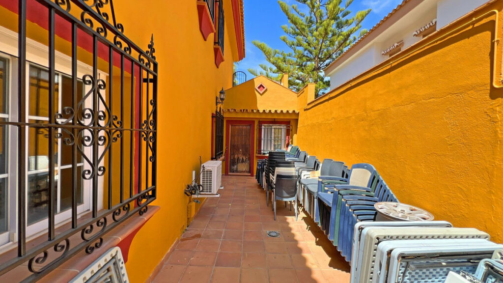 Detached Villa Reserva de Marbella Málaga - image 34