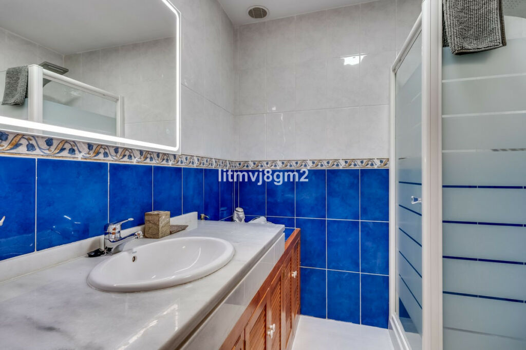 Townhouse Calahonda Málaga - image 34