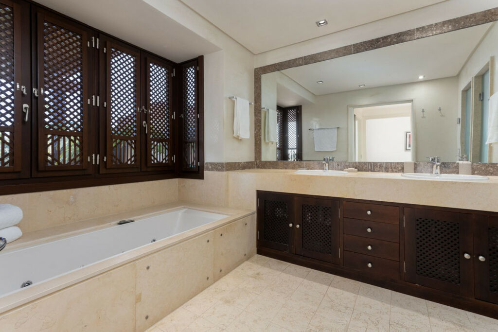 Penthouse Guadalmina Baja Málaga - image 35