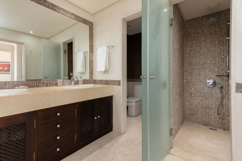 Penthouse Guadalmina Baja Málaga - image 39
