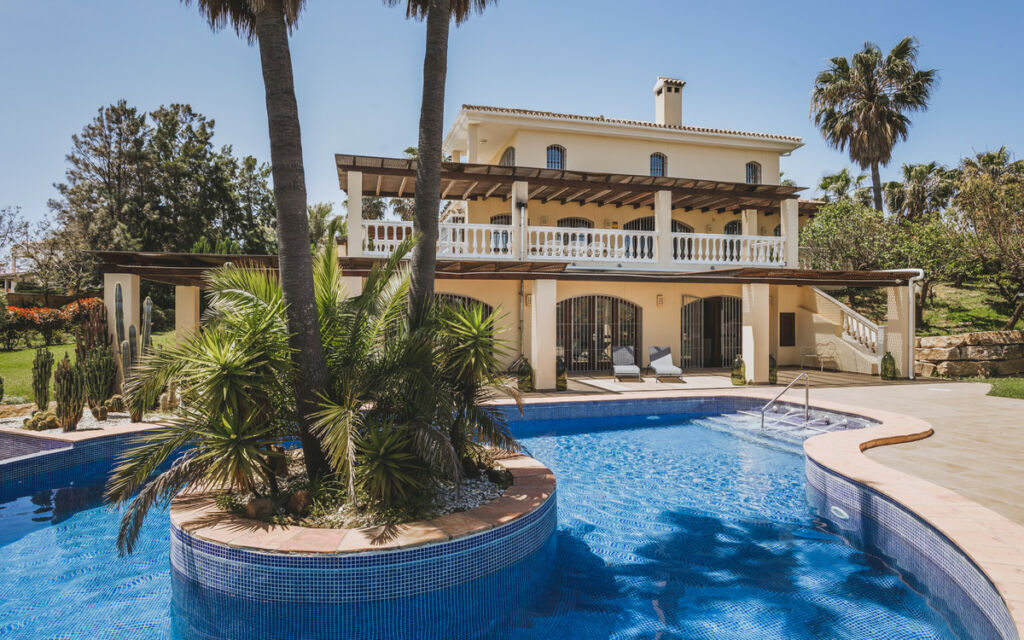 Detached Villa Estepona Málaga - image 40