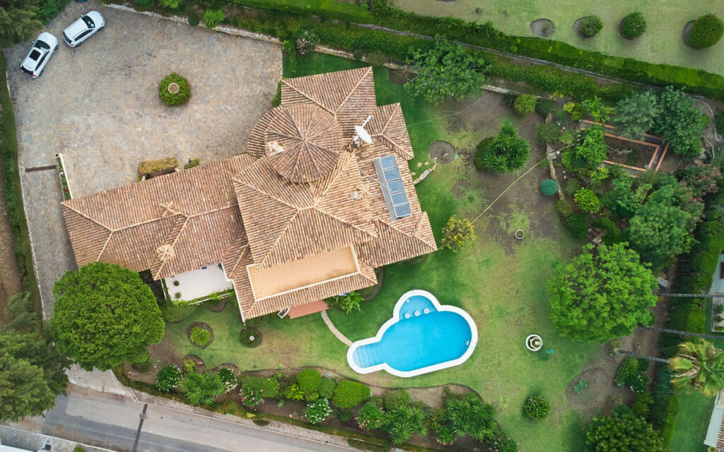 Detached Villa Estepona Málaga - image 39