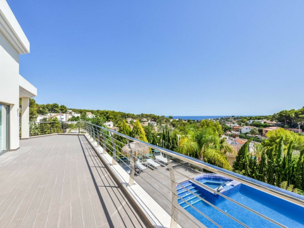 Detached Villa Benissa Alicante - image 4
