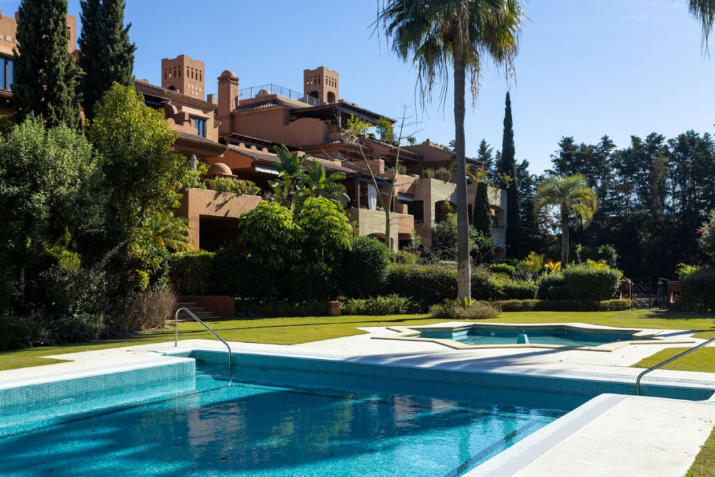 Penthouse Guadalmina Baja Málaga - image 40