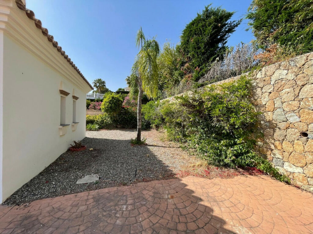 Detached Villa Mijas Málaga - image 41