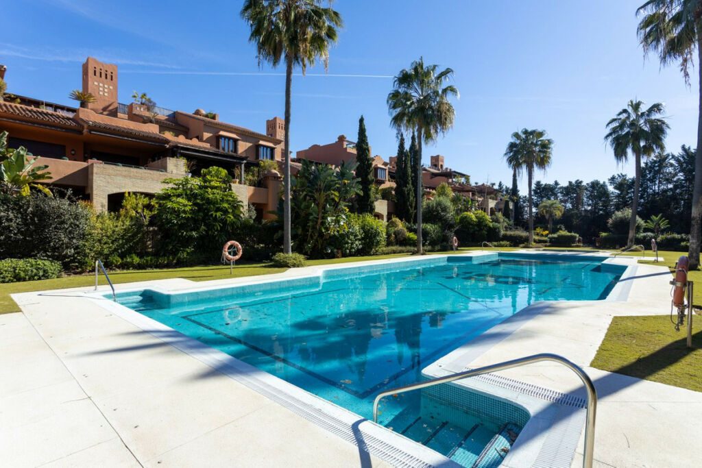 Penthouse Guadalmina Baja Málaga - image 48