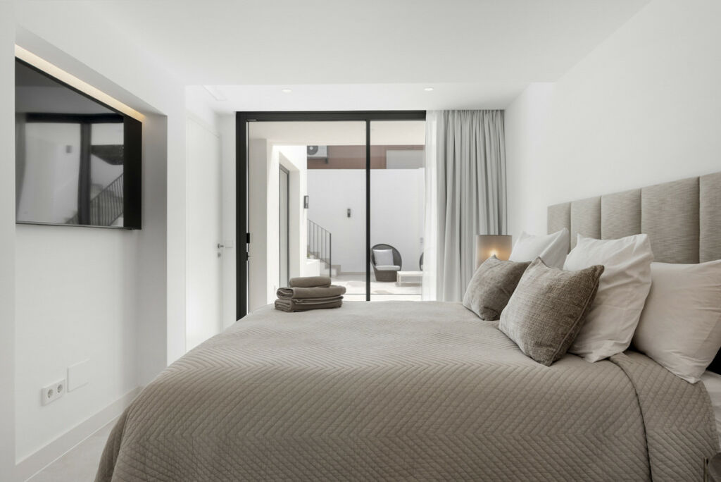 Detached Villa El Rosario Málaga - image 31