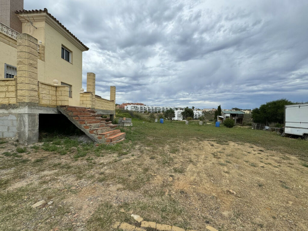 Detached Villa Sotogrande Cádiz - image 5