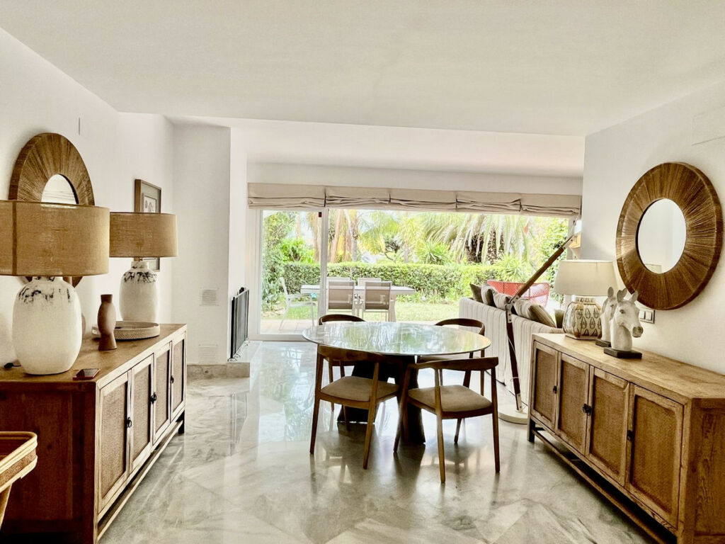 Townhouse Bahía de Marbella Málaga - image 5