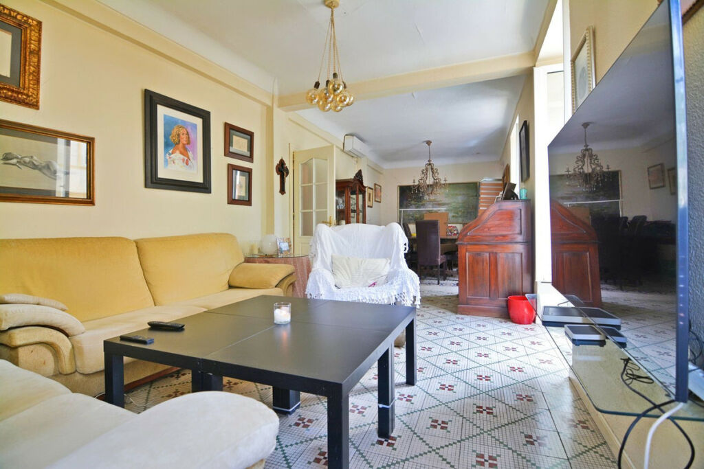 Middle Floor Apartment Málaga Centro Málaga - image 5