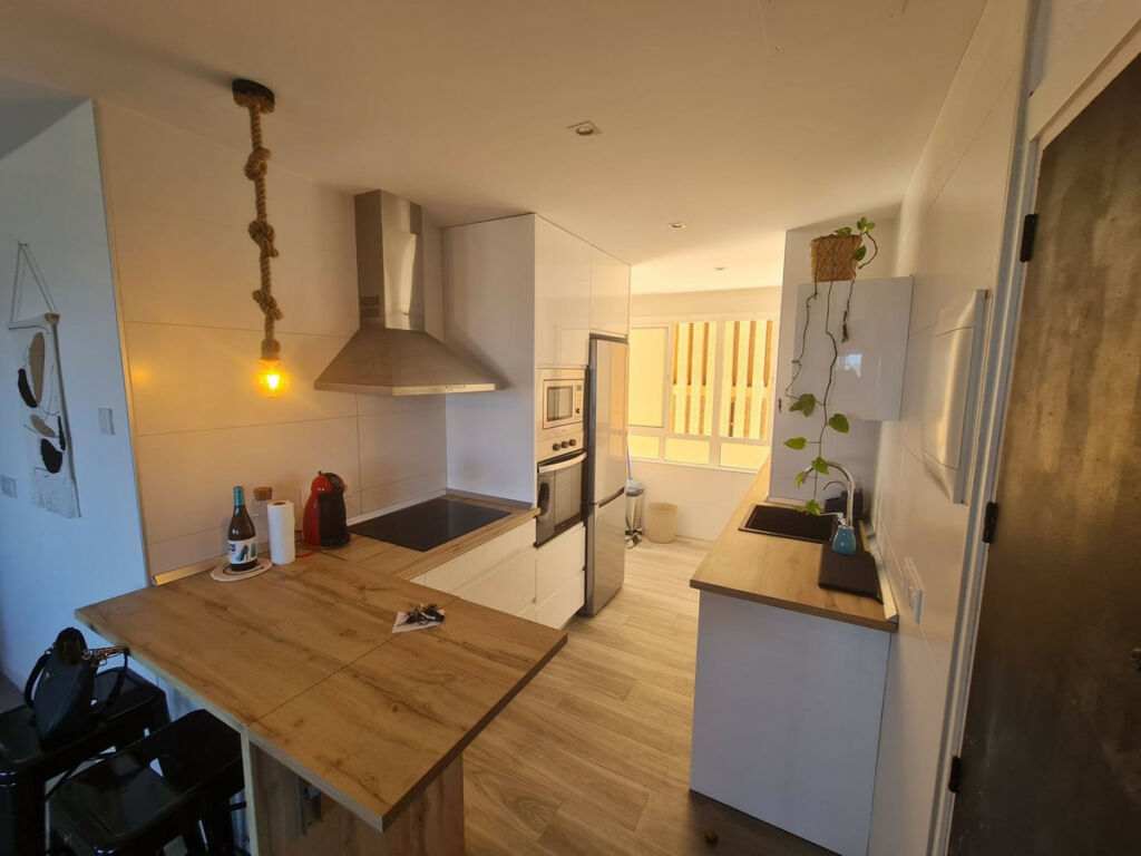Middle Floor Apartment La Manga Murcia - image 3
