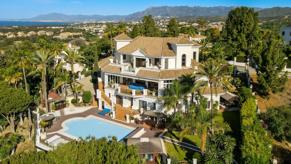 Detached Villa Hacienda Las Chapas Málaga - image 51