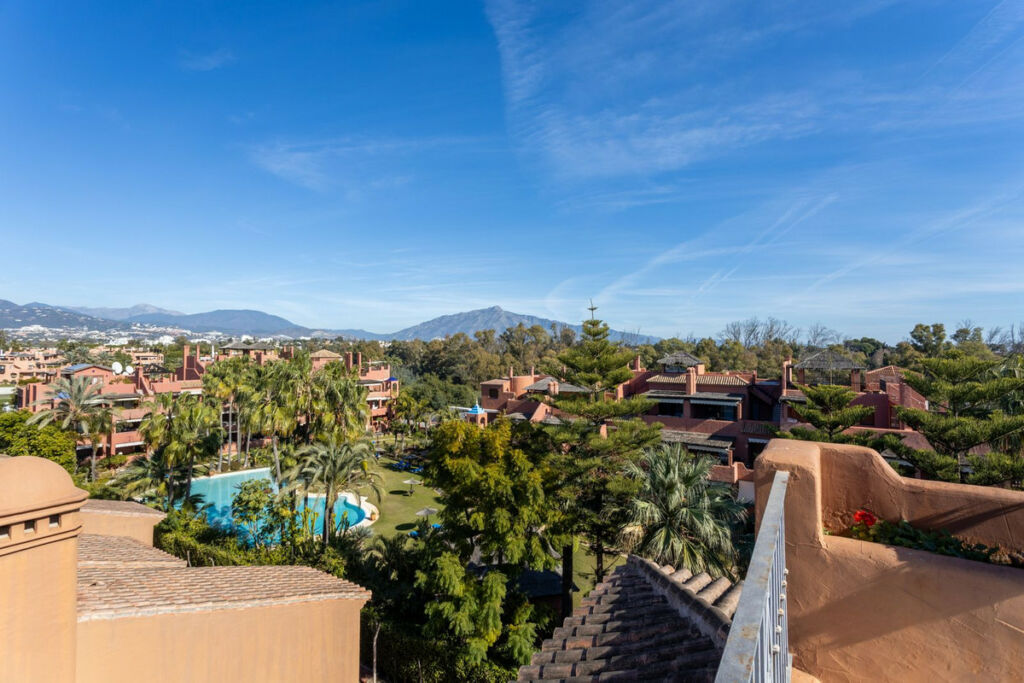 Penthouse Guadalmina Baja Málaga - image 57