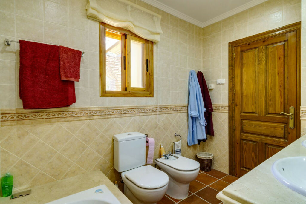 Detached Villa Benahavís Málaga - image 58